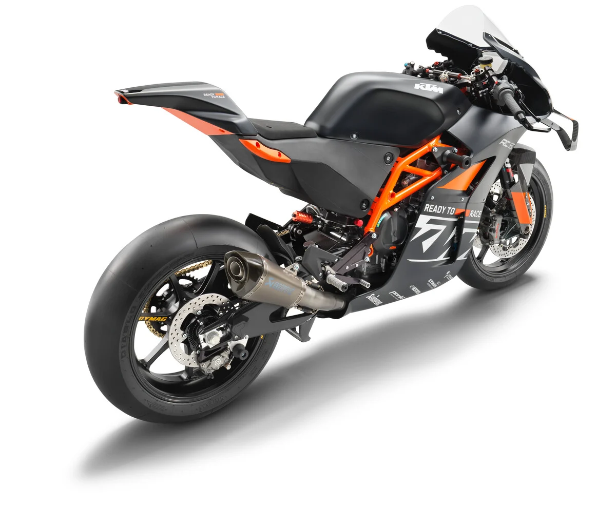 KTM RC8C 2023 dikeluarkan – 200 unit, penggunaan trek sahaja 30 2023 KTM RC 8C 6