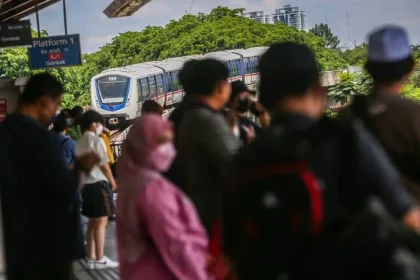 lrt kelana jaya