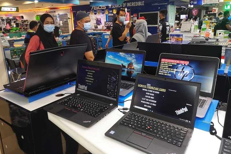 Cukai Pendapatan Malaysia: Apa yang Baharu Untuk YA 2022? 28 electronics computers laptops